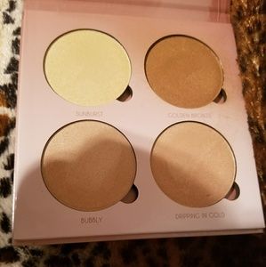 Anastasia Beverly Hills That Glow Highlighter Pale